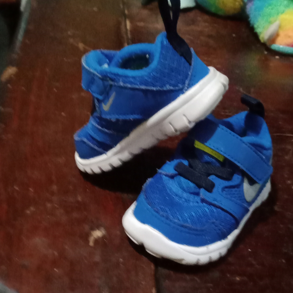 Nike size 2c